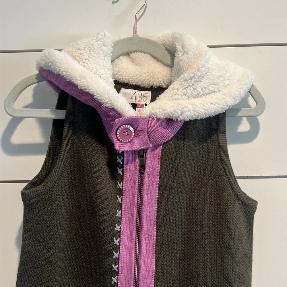 Matilda Jane Vest size 8 with knit southwestern tribal design and Sherpa collar